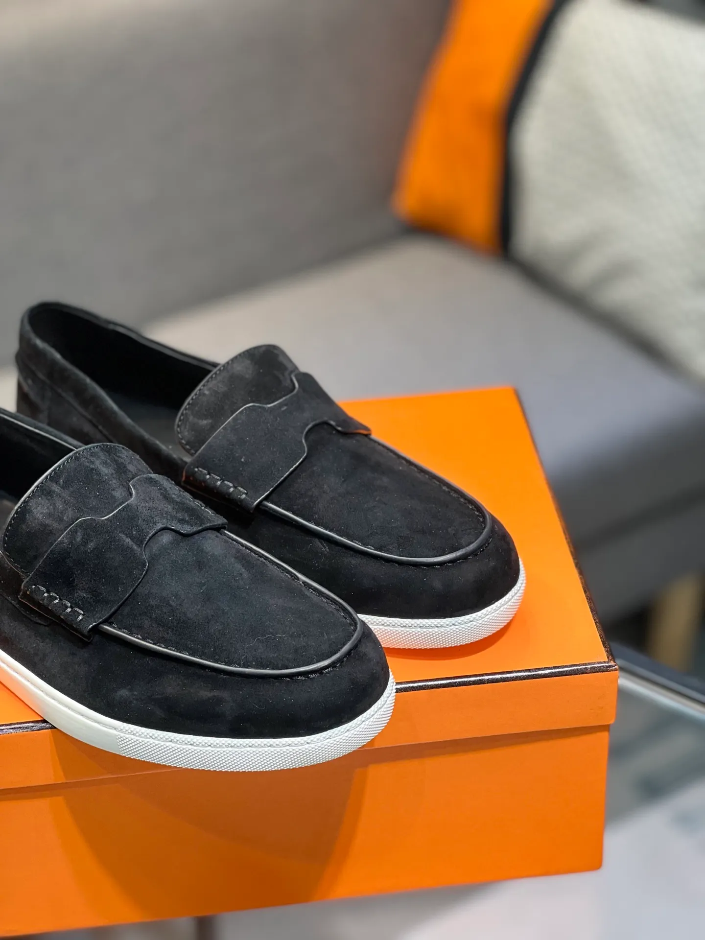 Men's shoes 💰700 [HERMES] Hermès - High-end quality original order 🔍🔍 - Upper: 🔝 cowhide suede splicing design - Inner lining: imported mixed sheepskin - Outsole: TPR foam · Rubber: two-color combined molding outsole - Super high quality control · Fine workmanship: highlighted (high-end, luxury, grade) -Size: 38-44 (45, 46, can be customized)